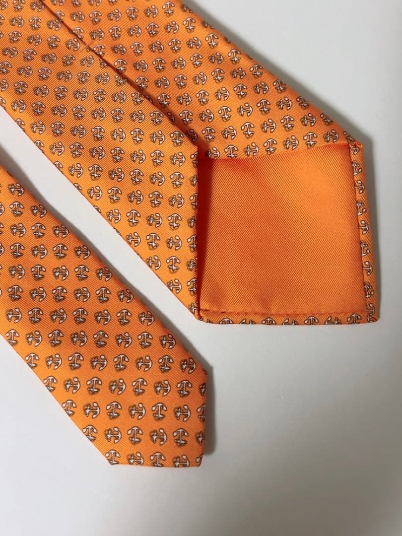 エルメス　HERMES ネクタイ　オレンジ　未使用品　イカリ柄
