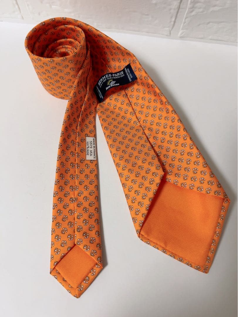 エルメス　HERMES ネクタイ　オレンジ　未使用品　イカリ柄