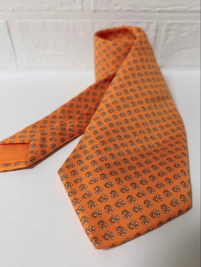 エルメス　HERMES ネクタイ　オレンジ　未使用品　イカリ柄