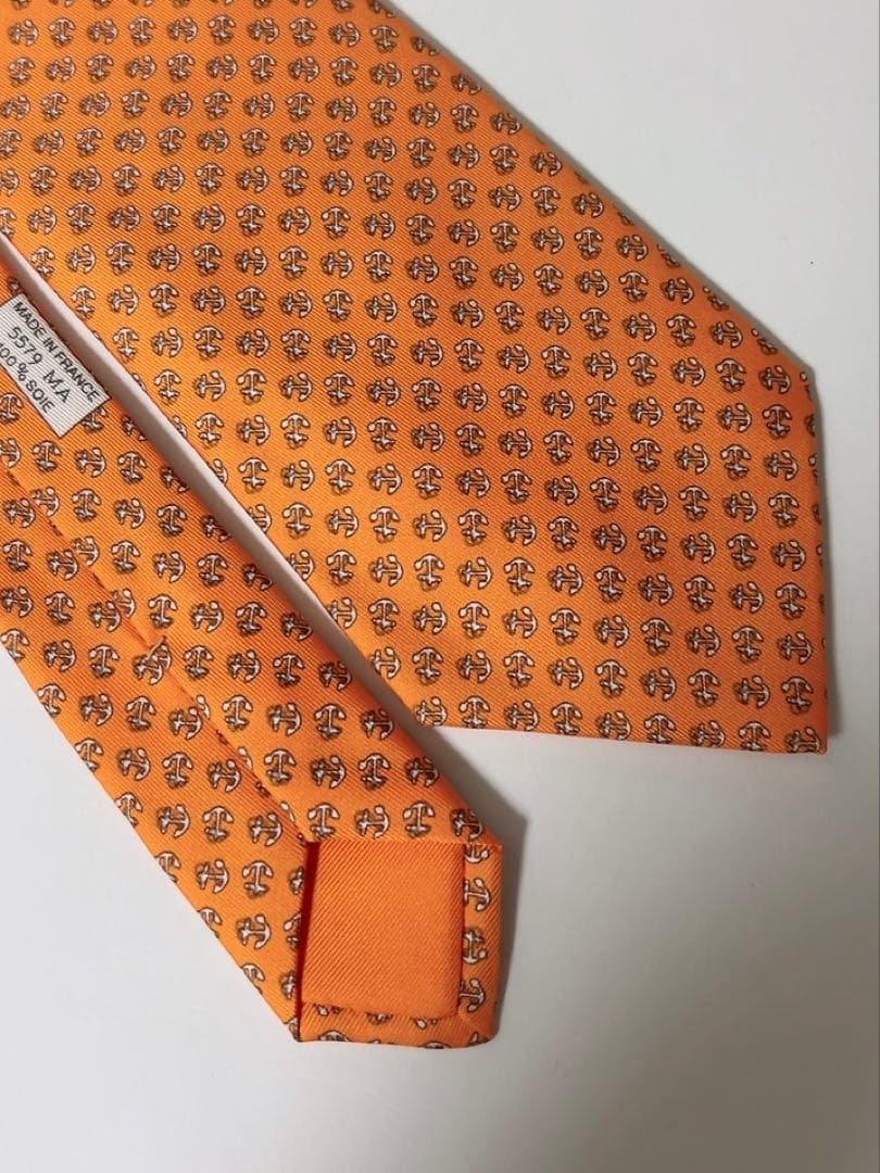 エルメス　HERMES ネクタイ　オレンジ　未使用品　イカリ柄