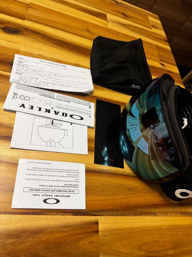 美品 OAKLEY フライトデッキ オークリー スノーボード ゴーグル　L