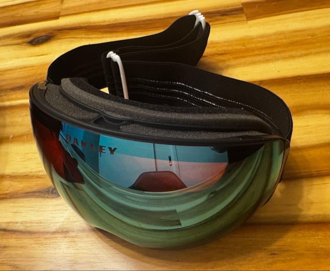 美品 OAKLEY フライトデッキ オークリー スノーボード ゴーグル　L
