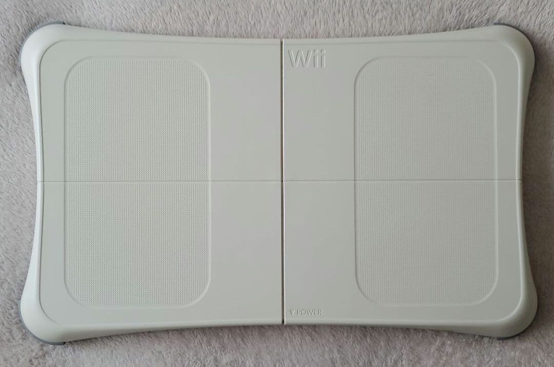 週末値下げ中です。Wii本体(黒他)4種類セット