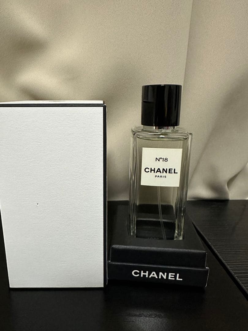 【美品】シャネル レ ゼクスクルジフ N°18 オードゥ パルファム 75ml