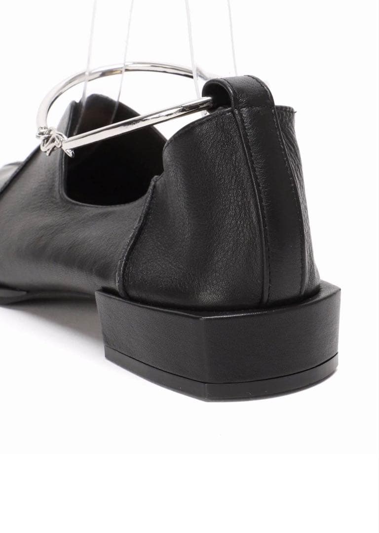 GRISEレザースクエアクロスシームアンクルフラット