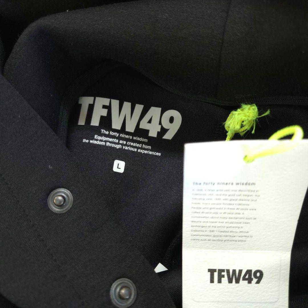 メンズウェア 32. TFW49 CARDBOARD MATERIAL HOODIE