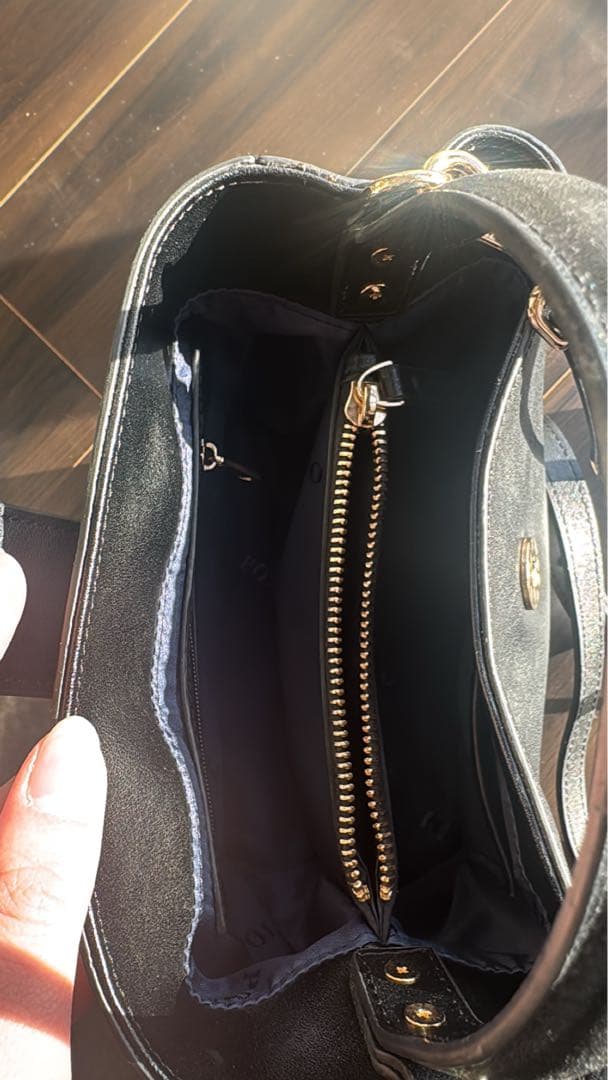 POLO ブラックレザーハンドバッグ