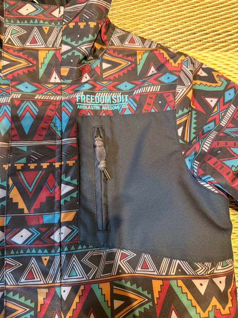 GROW スノーボード用スーツ 子ども用