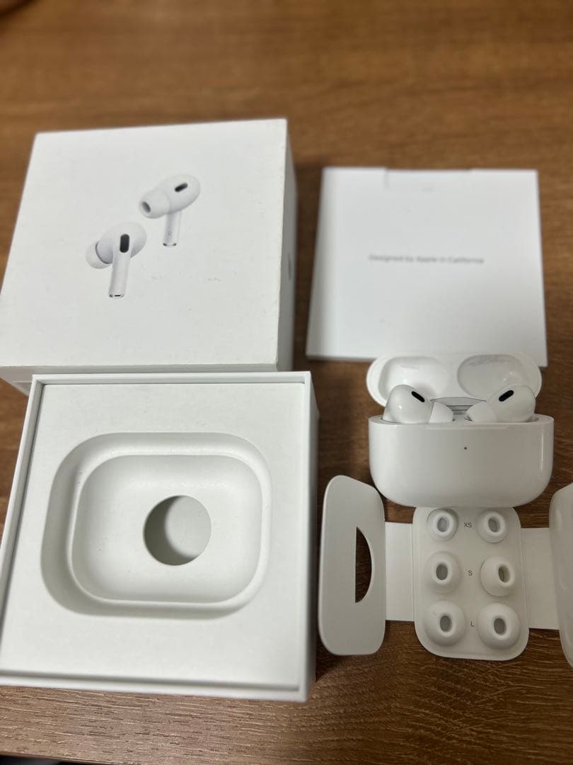 Apple AirPods Pro 第2世代 正規品 箱・付属品完備