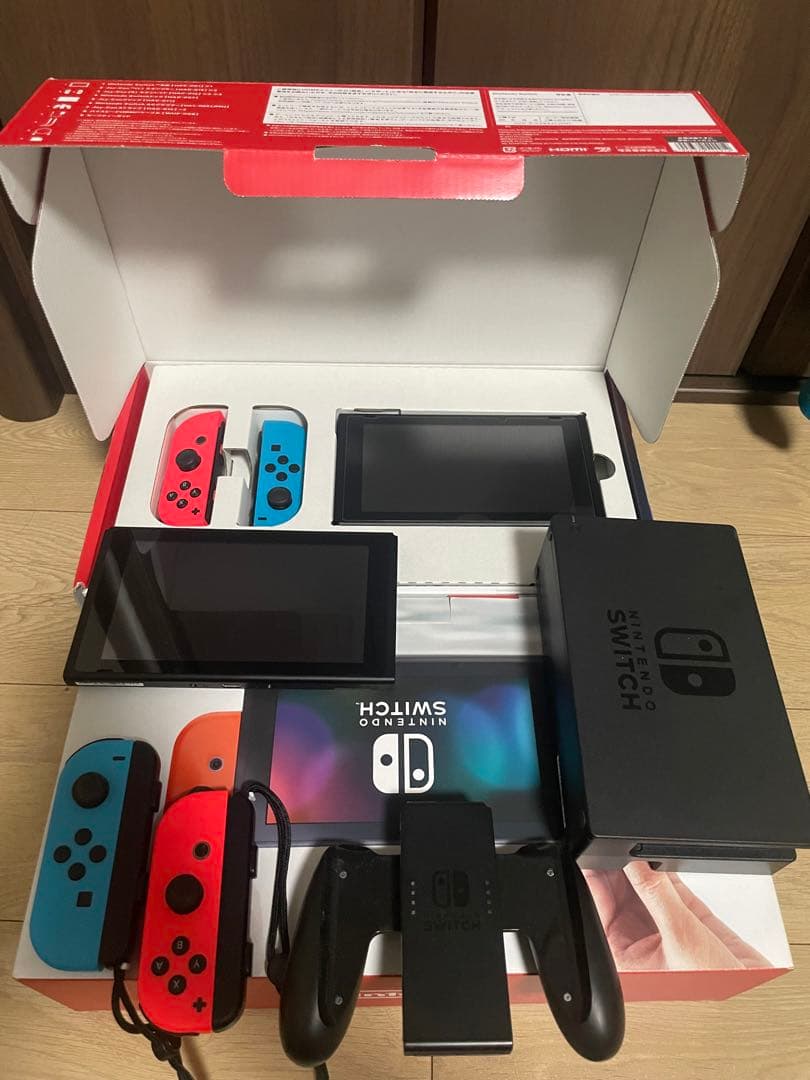 Nintendo Switch 本体 2台セット 備品、箱、全て完備