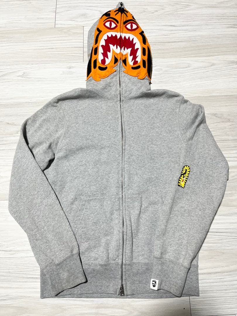 1*2様 [希少品]A BATHING APE タイガーパーカー BAPE SH