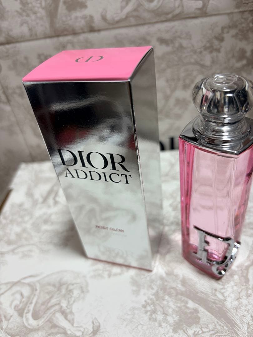 ディオール　アディクト　ロージーグロウ　オードゥパルファン　50ml