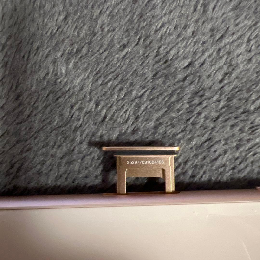 Iphone 8 plus 64gb ゴールド(SIMフリー)