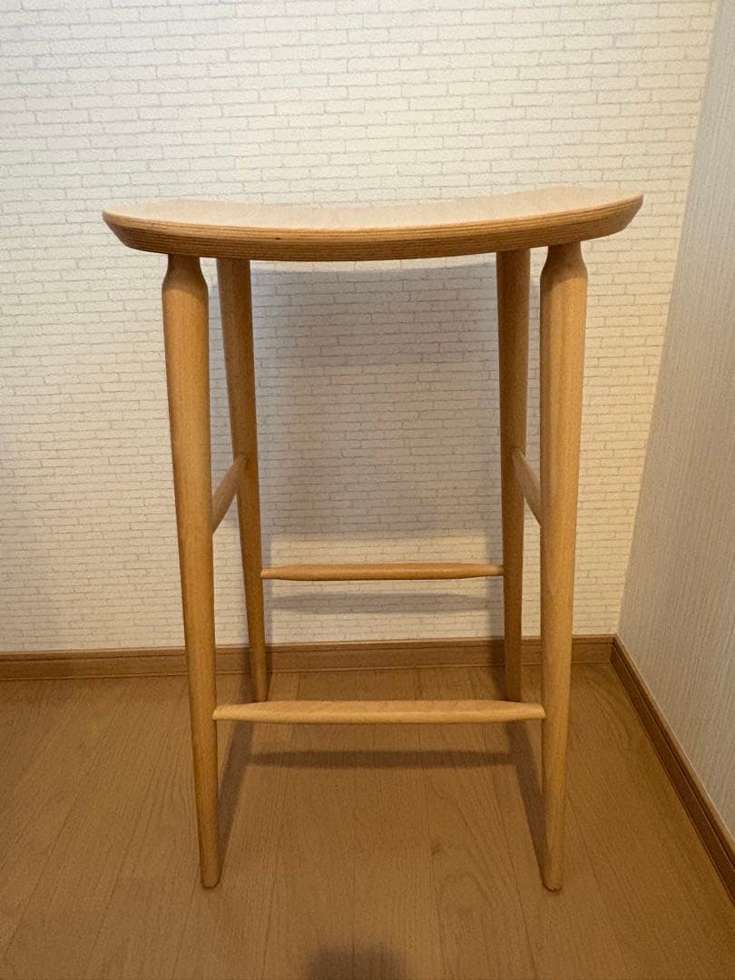 QUON クオン　スツール カウンターチェア ポーランド　木製 天然木