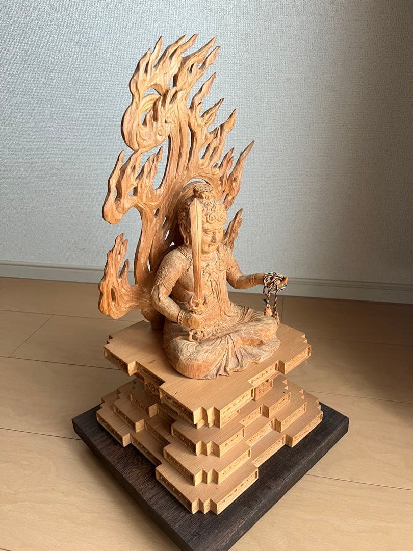 木製仏像 高さ約45cm