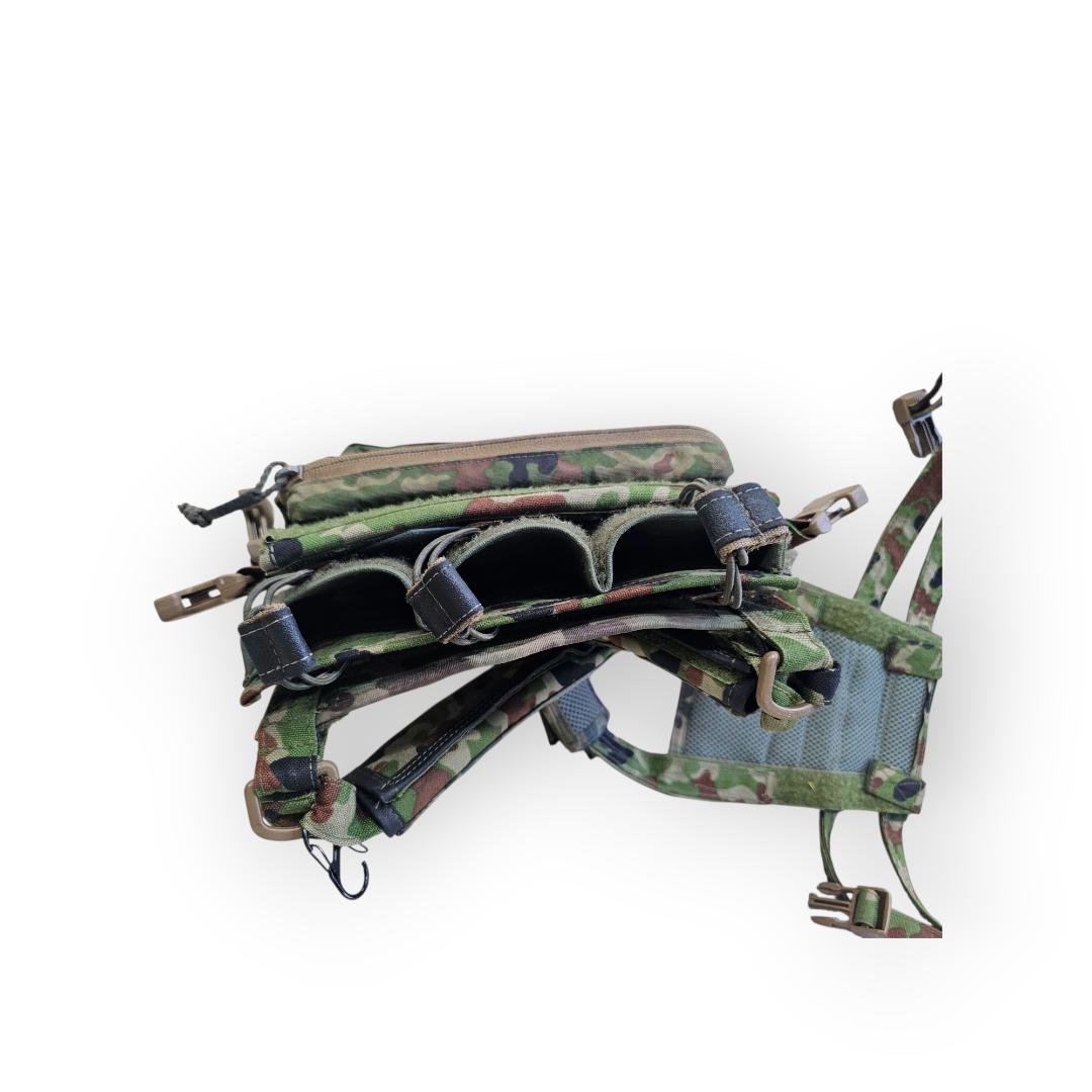 田村装備開発UCR チェストリグ 陸自迷彩