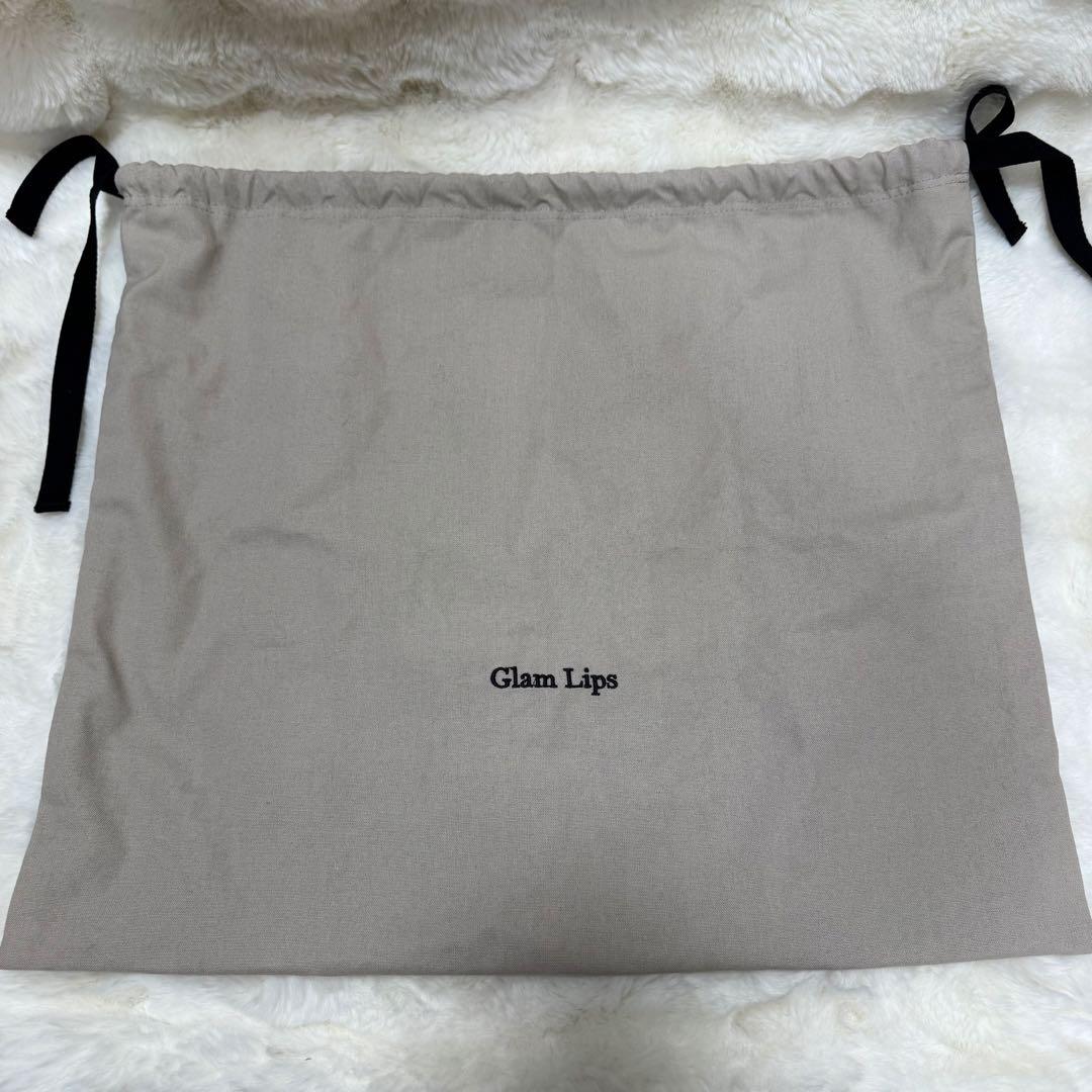 Glam Lips SMALL QUILTING レザー　ハンドバッグ　ホワイト