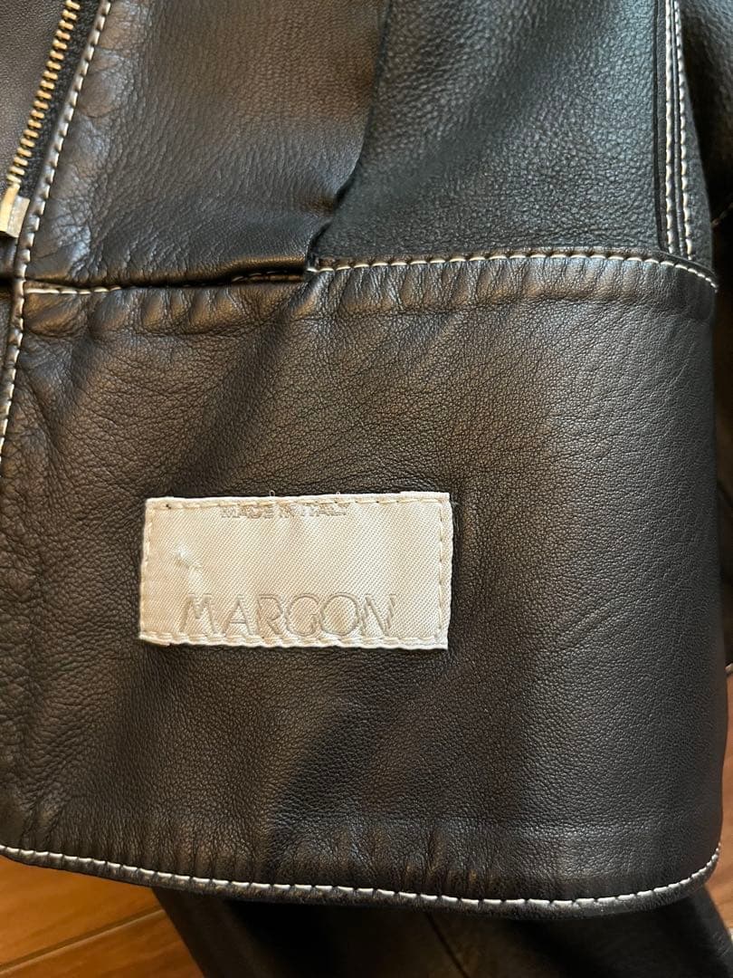 【MARGON】ブラック　レザージャケット　ステッチ　柔らか革100% イタリア