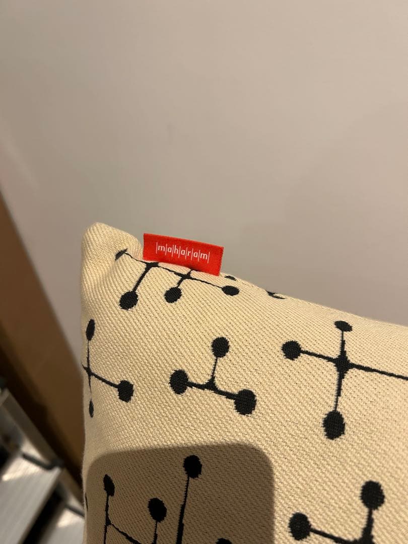 いっちー　Vitraクッション　2個セット