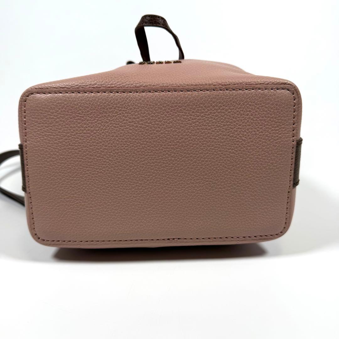 【新品同様】フルラ　ショルダーバッグ　コスタンザ　リボン　レザー　ピンク系