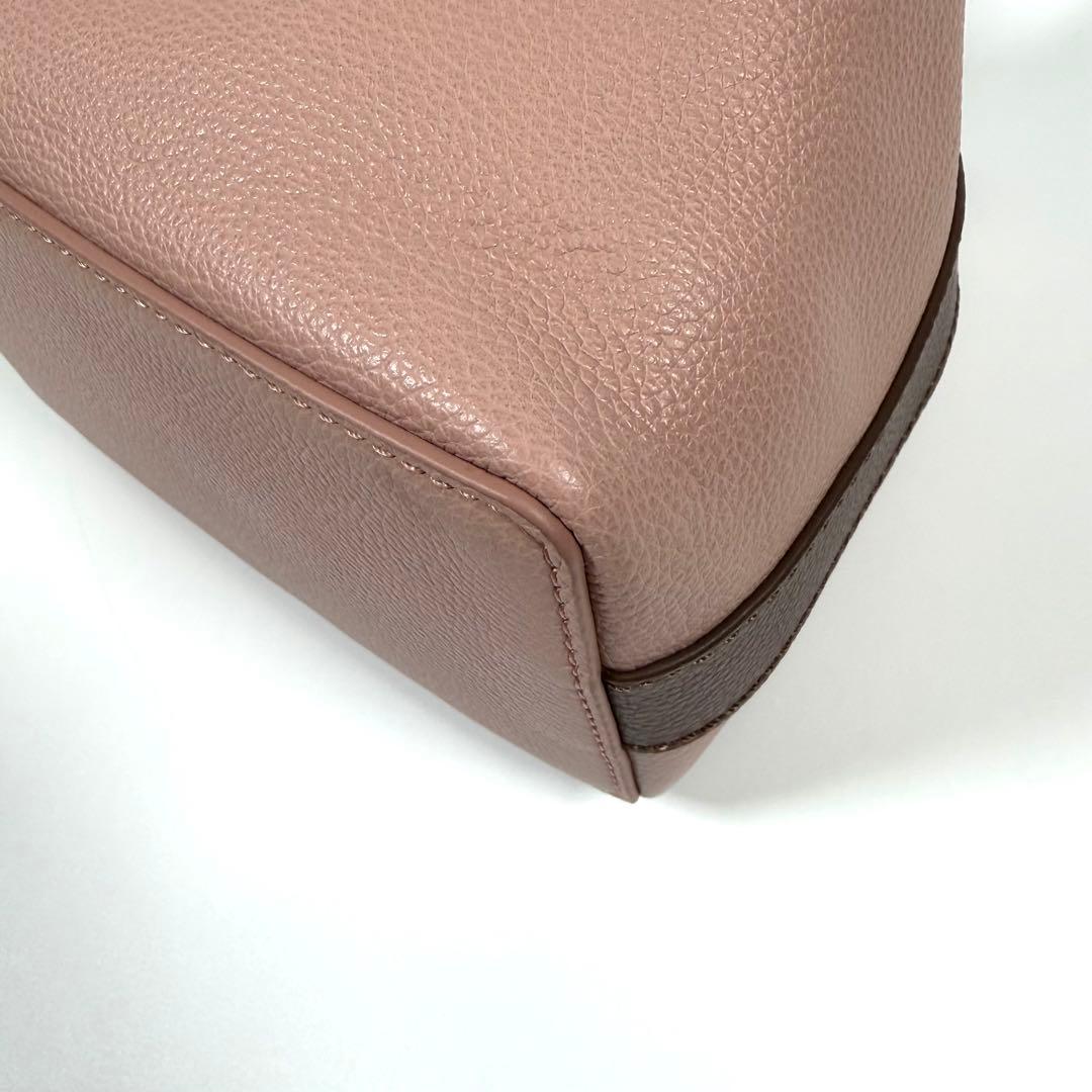 【新品同様】フルラ　ショルダーバッグ　コスタンザ　リボン　レザー　ピンク系