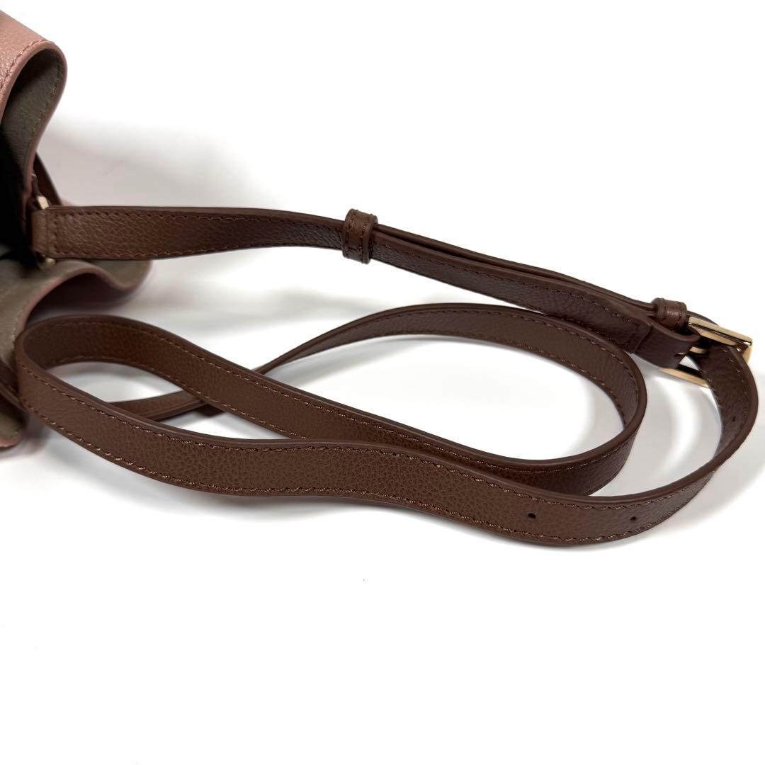 【新品同様】フルラ　ショルダーバッグ　コスタンザ　リボン　レザー　ピンク系