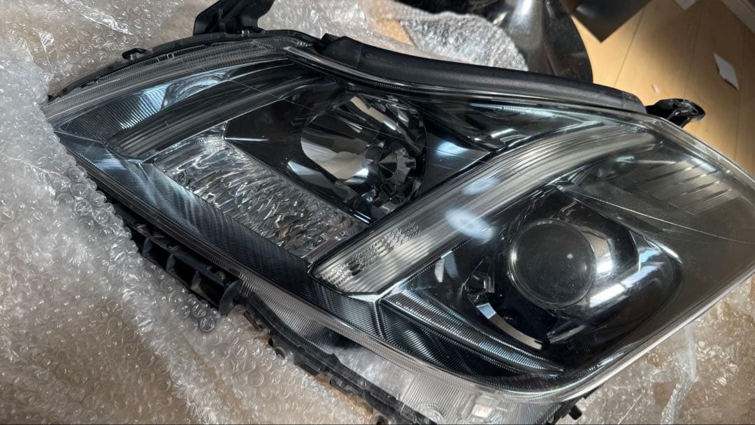 美品！ 200系クラウン ヘッドライト Grs200