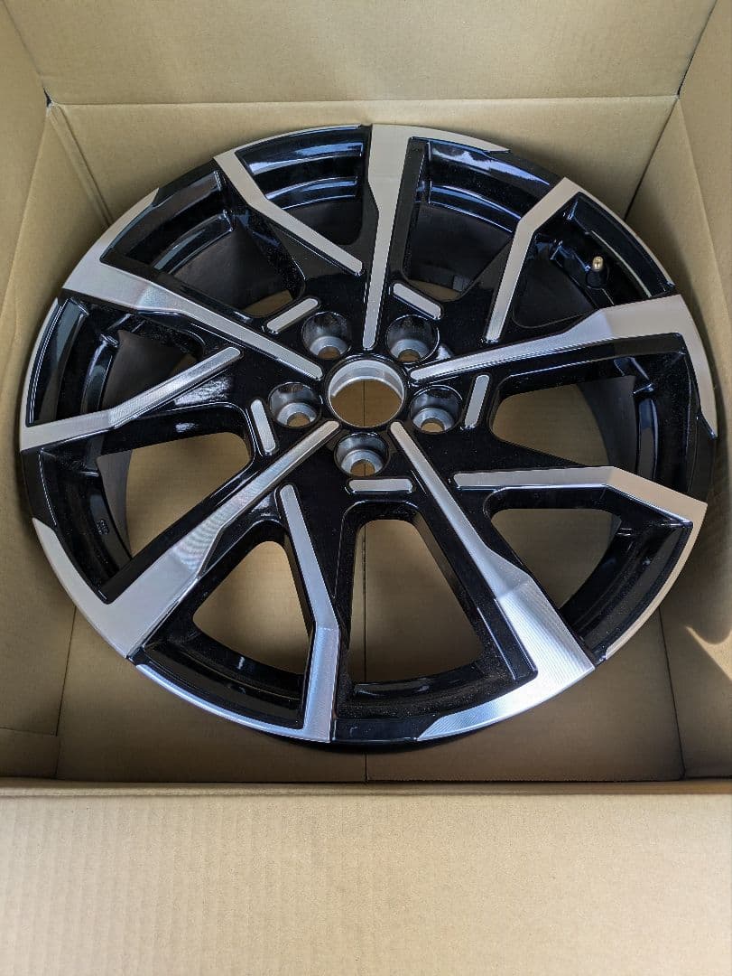 19インチ プリウスPHV 1本のみ