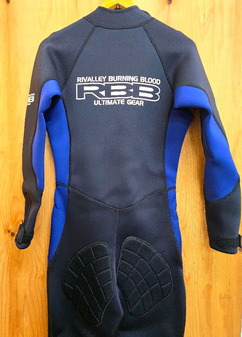 新品未使用品 リバレイ RBB ウェットスーツ No.8570 Ｌサイズ