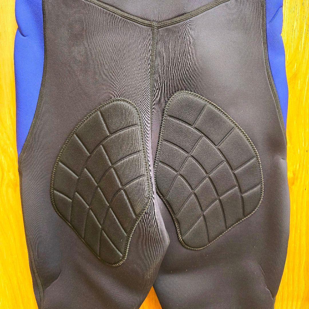 新品未使用品 リバレイ RBB ウェットスーツ No.8570 Ｌサイズ