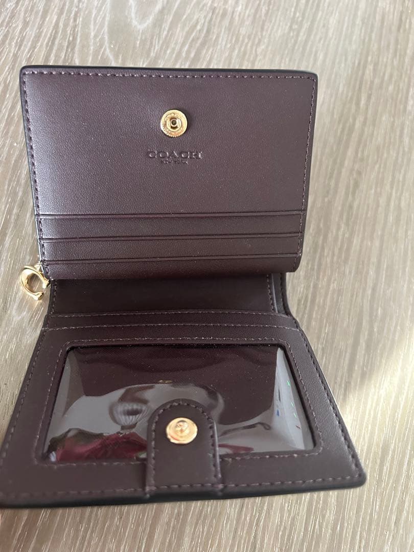 COACH クロコ型押し 二つ折り財布 ブラック