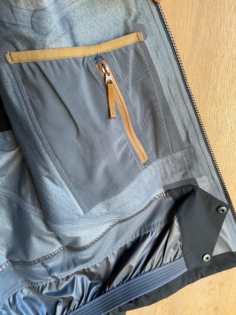 ARC'TERYX Sabre AR Jacket ブラック S