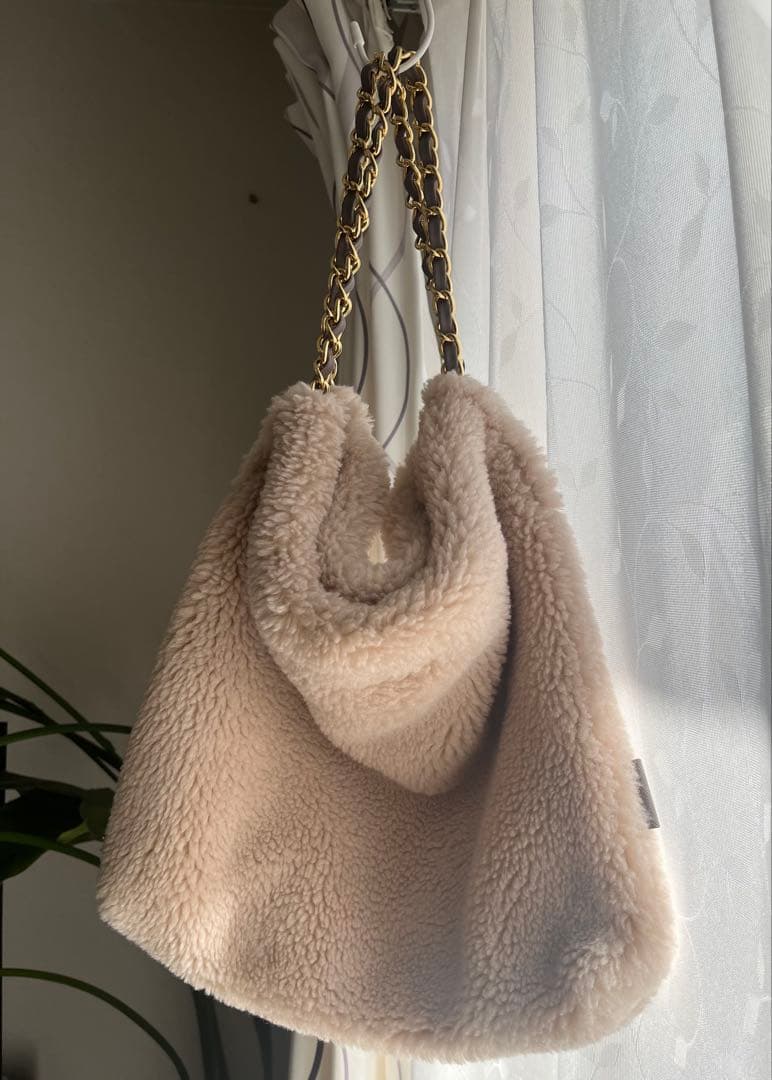 《美品》VIOLAd’ORO エコファー　チェーンボアトートバッグ　ベージュ