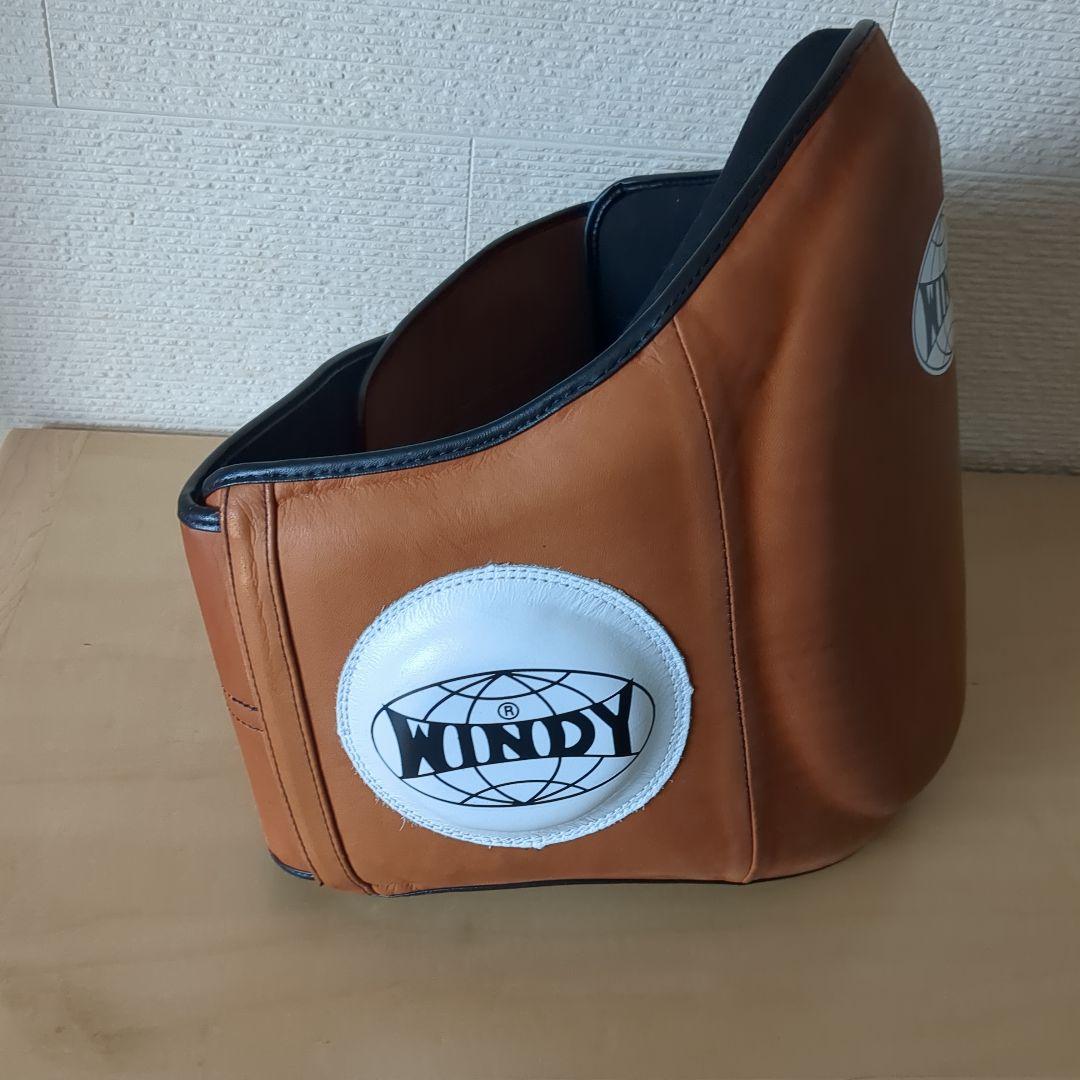 【美品】WINDY ベリープロテクター