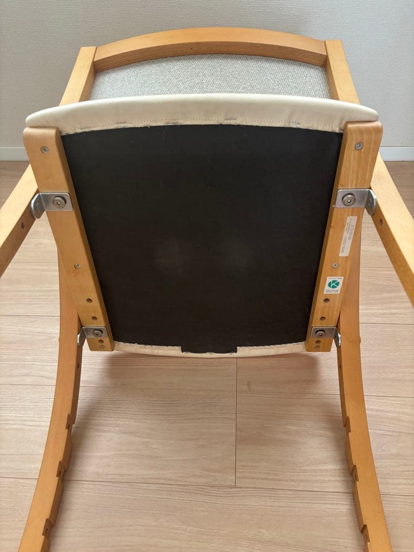 カリモク家具アイボリー 学習椅子 クレシェ デスクチェア XT2401