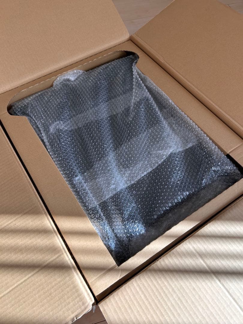 アルファード/ヴェルファイア13.2型有機EL後席ディスプレイ