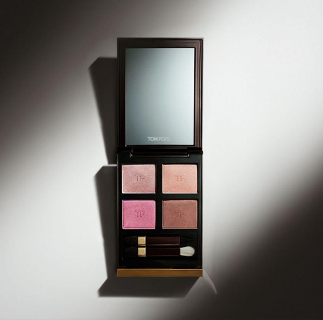 【新品】TOM FORD アイカラー クォード 42A ヘイズ センシュアリティ