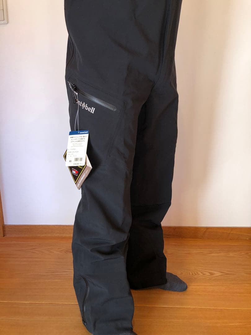 モンベル新品未使用パウダートラックビブ(男女兼用)XS/BK