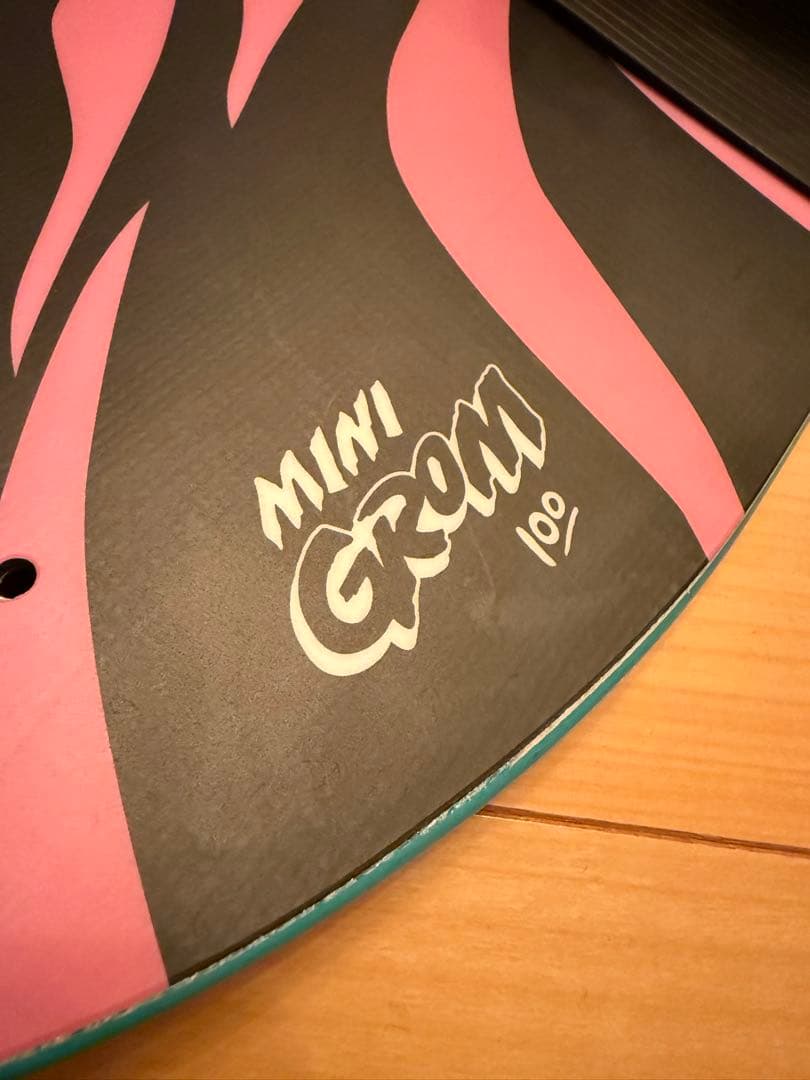 Burton ビンディング付き　バートン ミニグロム キッズ　スノーボード100