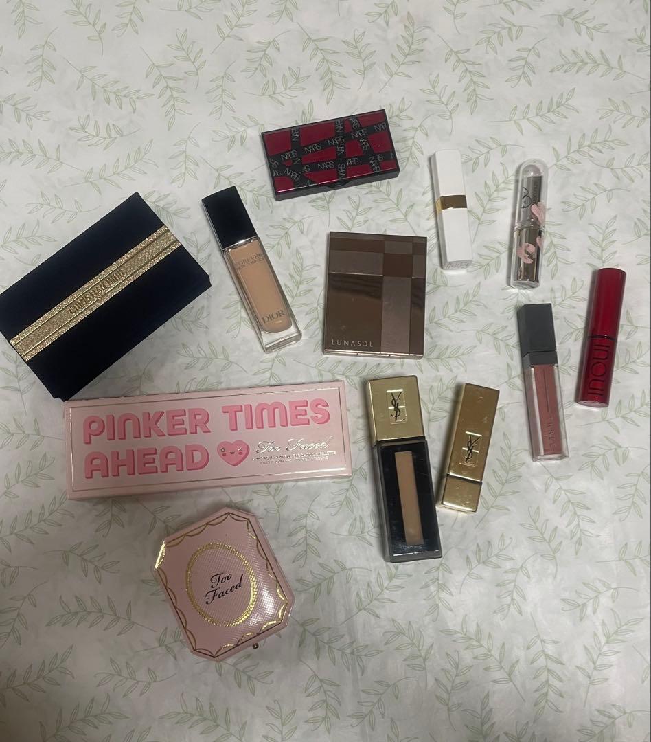 デパコスまとめ売り　コスメまとめ売り