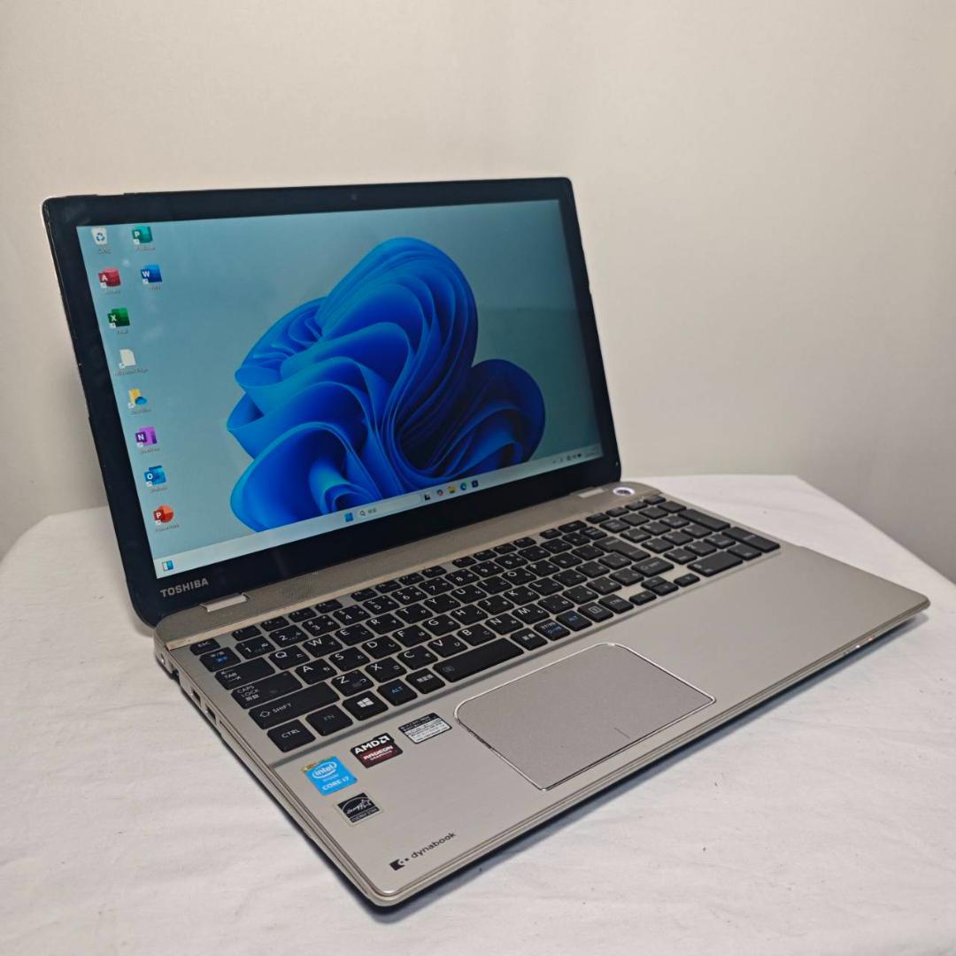 dynabook ゲーミングノートPC/i7/AMDグラボ/1TBSSHD/4K