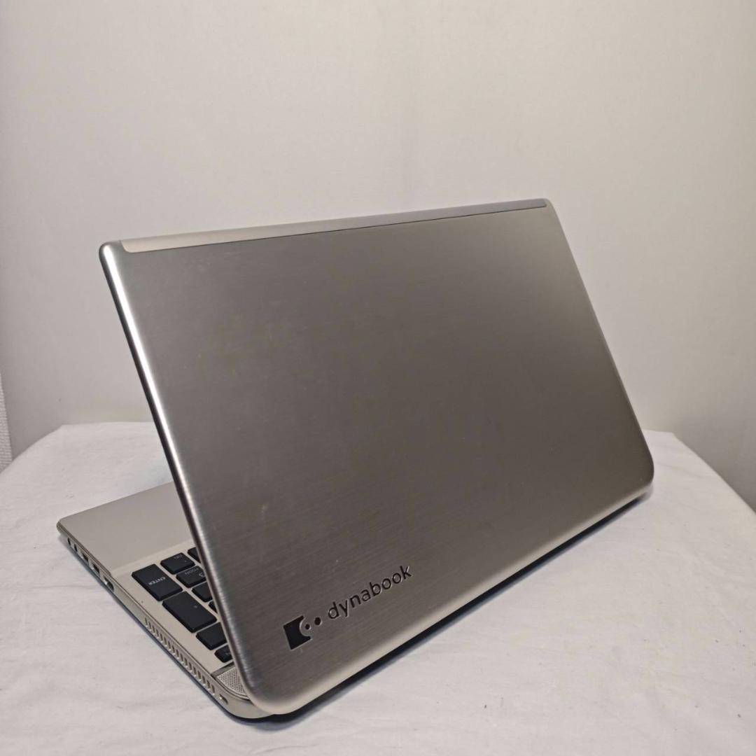 dynabook ゲーミングノートPC/i7/AMDグラボ/1TBSSHD/4K