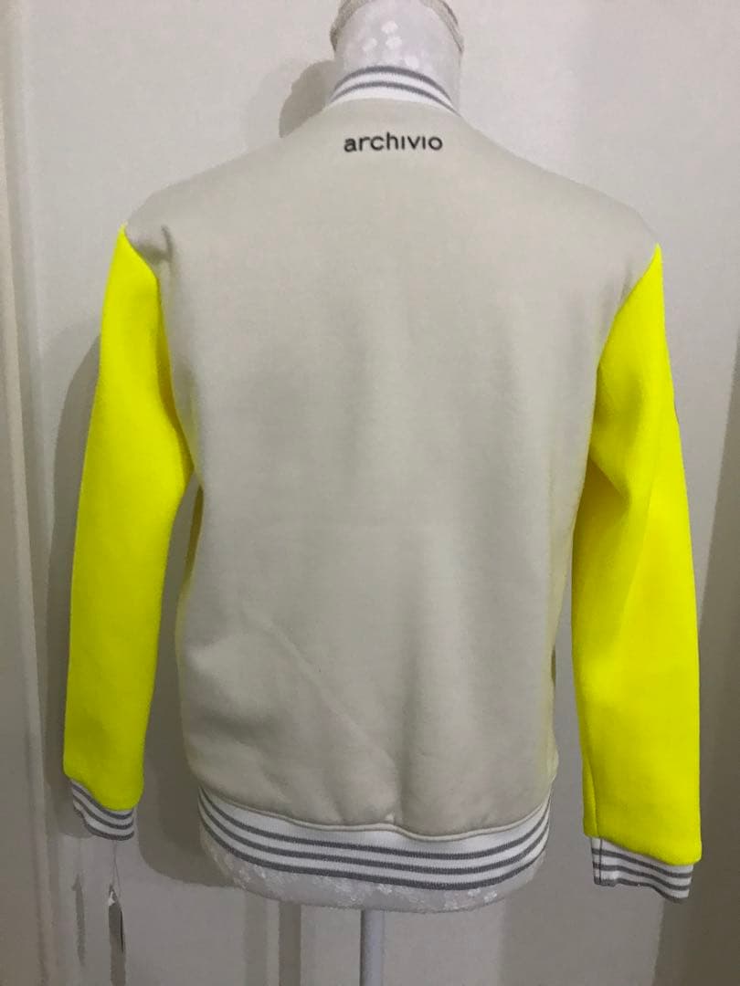 最終値下げ♪約70%オフ❣️新品未使用タグ付き アルチビオ ブルゾン