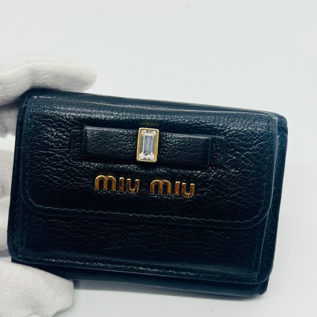 希少✨ミュウミュウ 三つ折り財布 リボン マドラス クリスタル ブラック