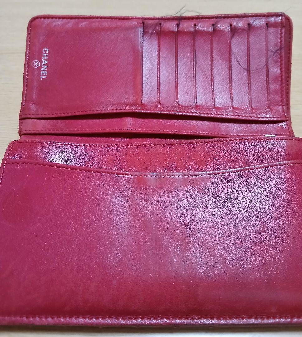 CHANEL 二つ折り財布 赤