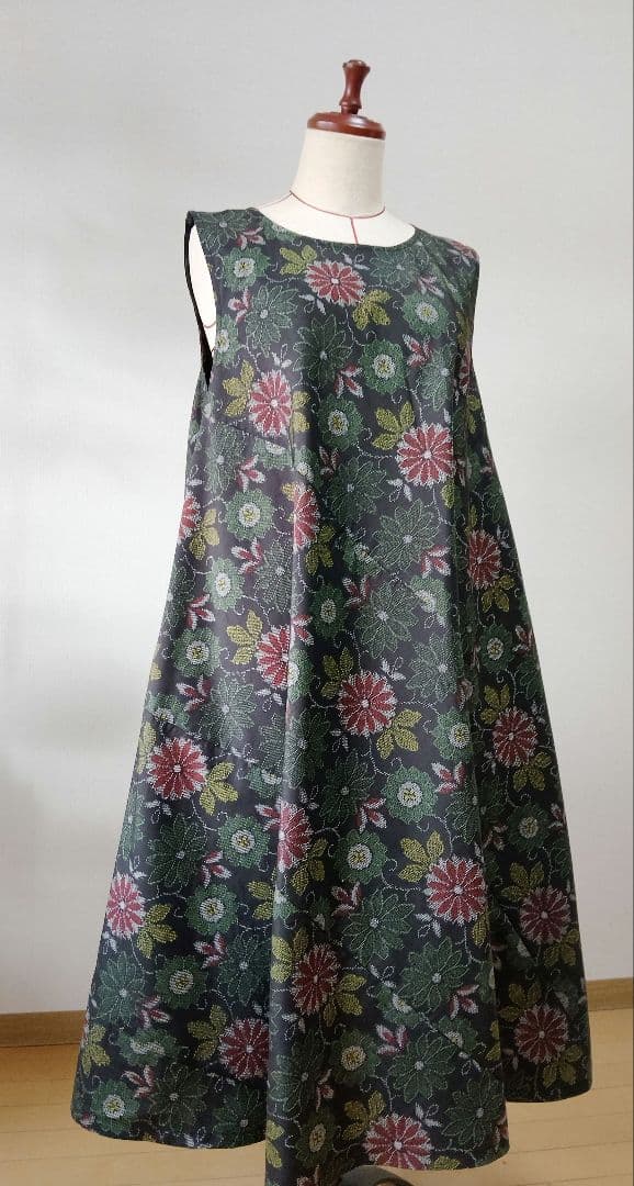 着物リメイク❉大島紬フレアーワンピース花柄❉ストールリボン2本付き正絹❉