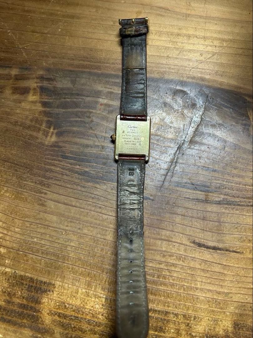 Cartier タンク　アナログ腕時計