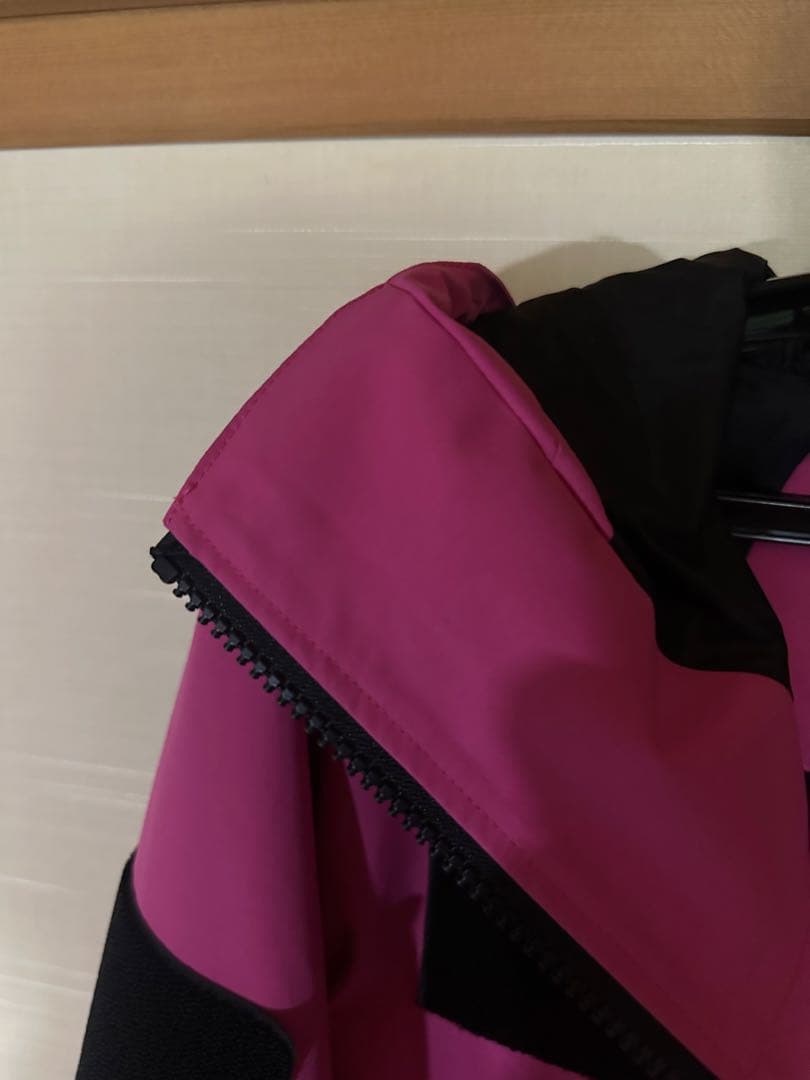 ※もり　　ゴールドウイン　ゴアテックス　2レイヤー　ジャケット