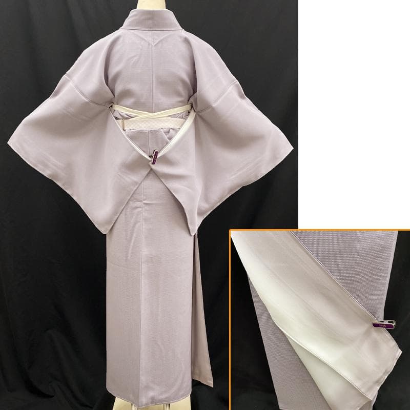 601mt70●御召 紋織 淡いラベンダー色 角通し柄 パールトーン●しつけ付
