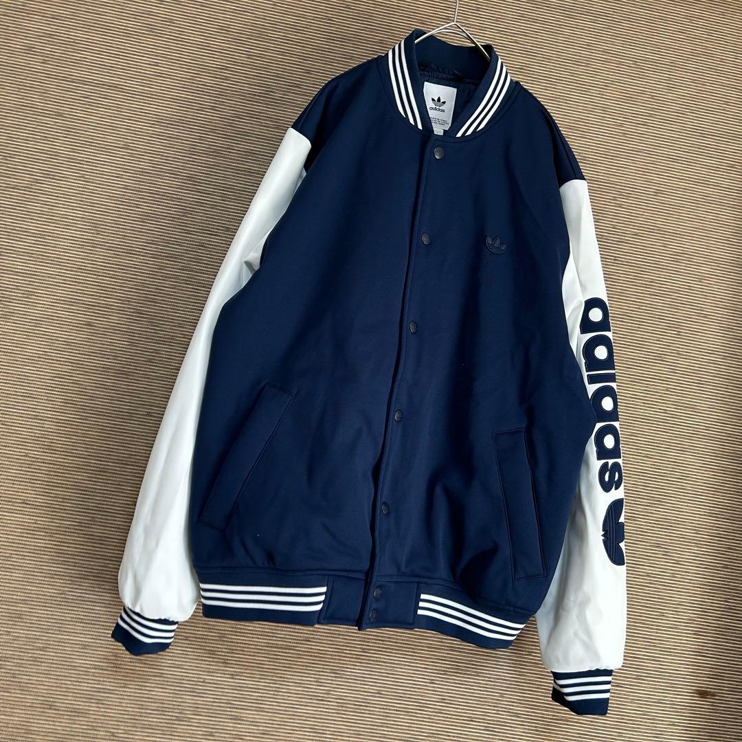 【アディダス】スタジャン　ネイビー白　トレフォイル　デカロゴ　刺繍F2